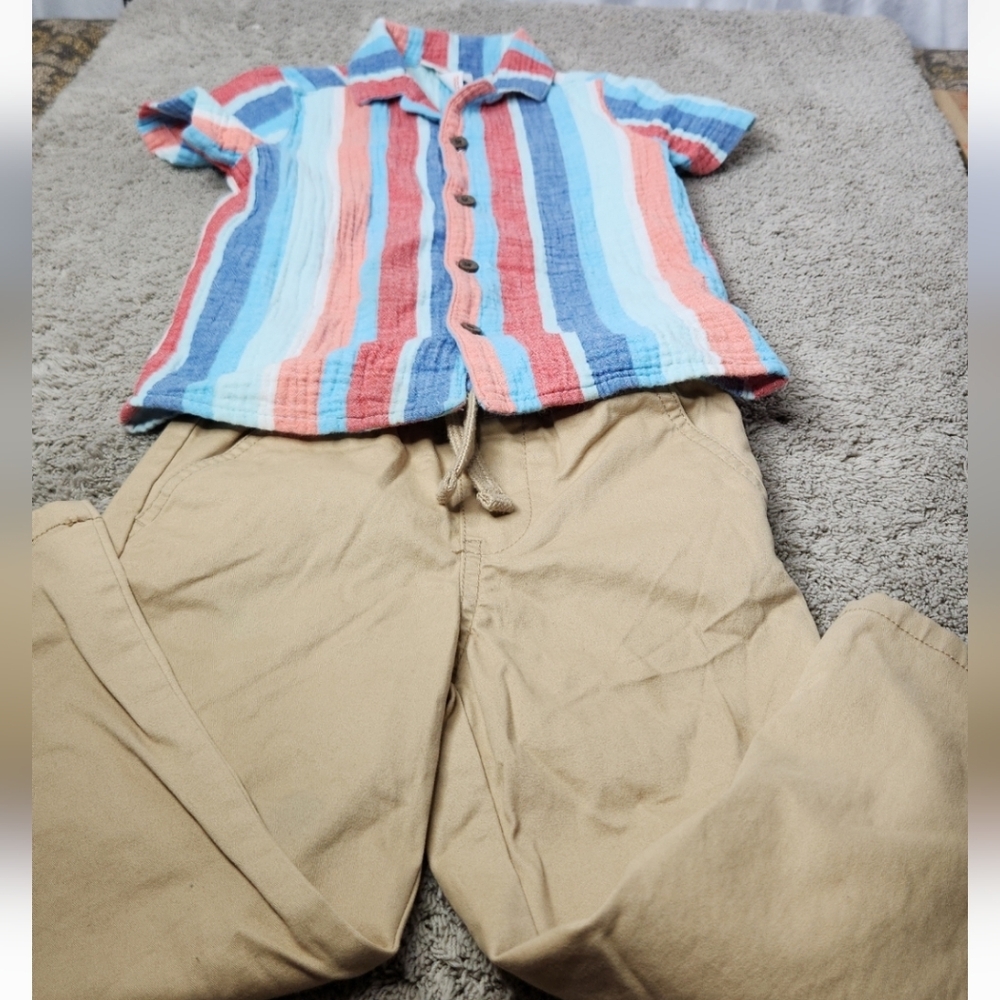 Boys' Set Of Tan Pants & Blue Striped Short Sleeve Shirt - Cat & Jack - 3T